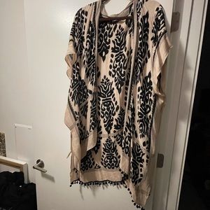 Prowess Pom Pom Kimono